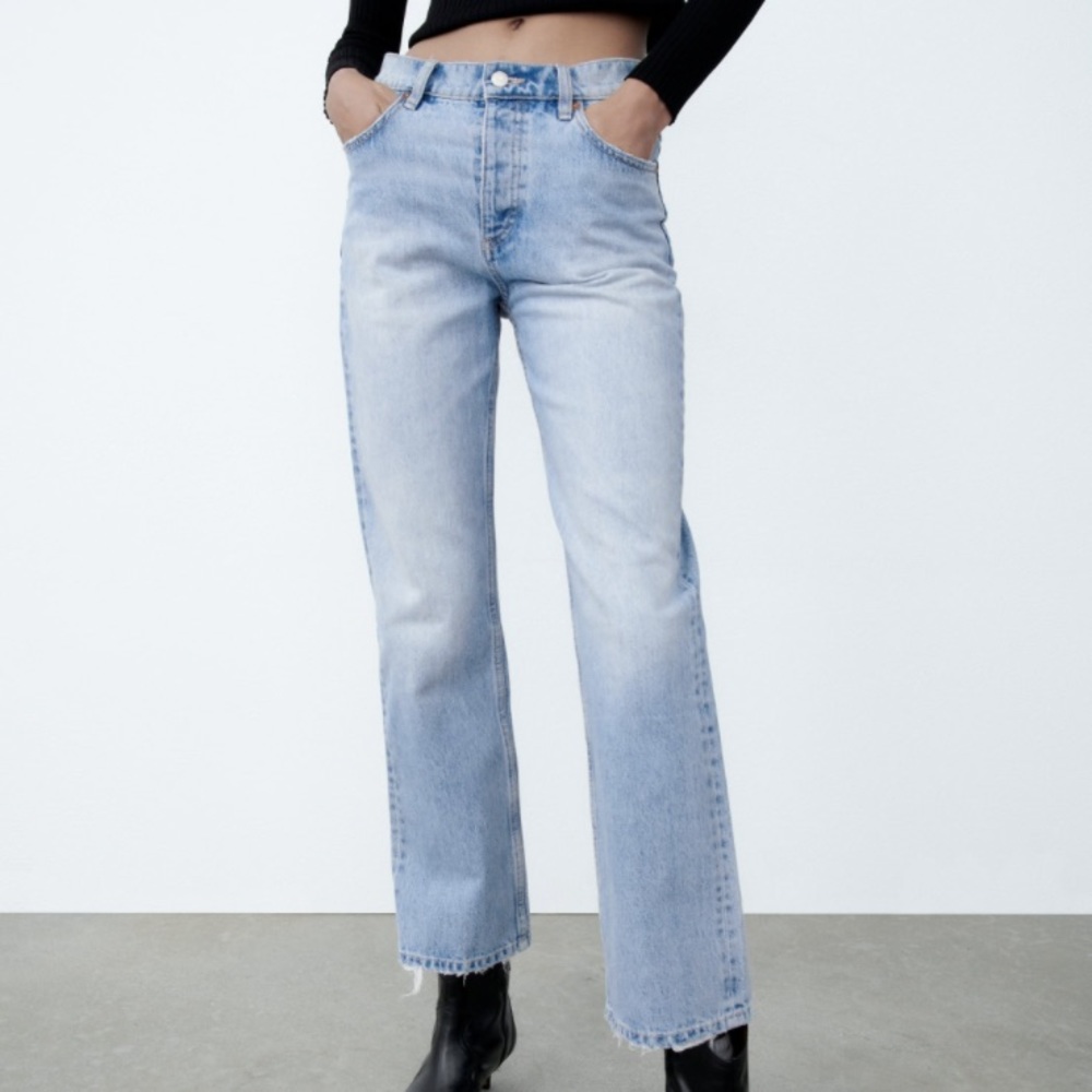 Straight Jeans